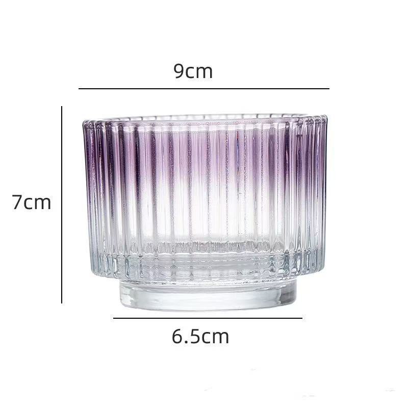 A gradual change of color candle cup empty glass candlestick