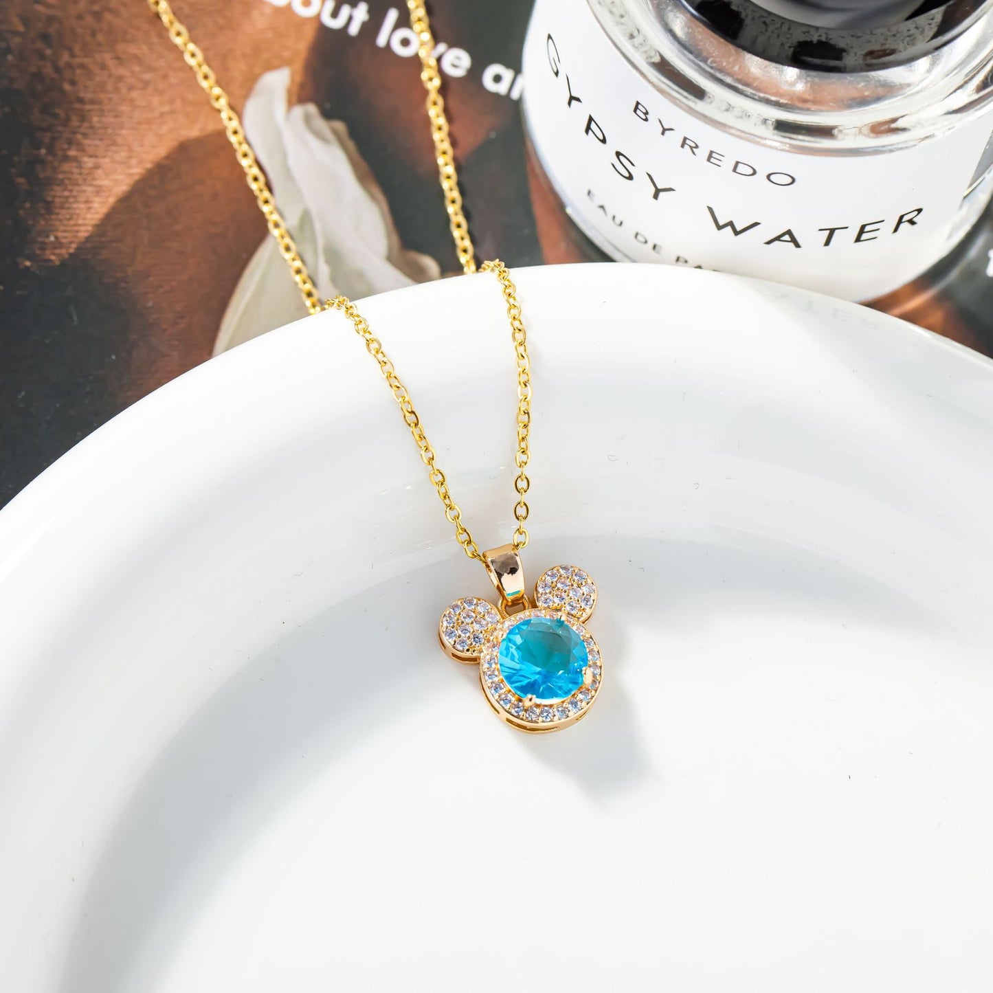 A titanium steel necklace female full diamond cute Mickey head crystal ins collarbone chain Internet celebrity live broadcast light luxury exquisite necklace new - Mixbatch