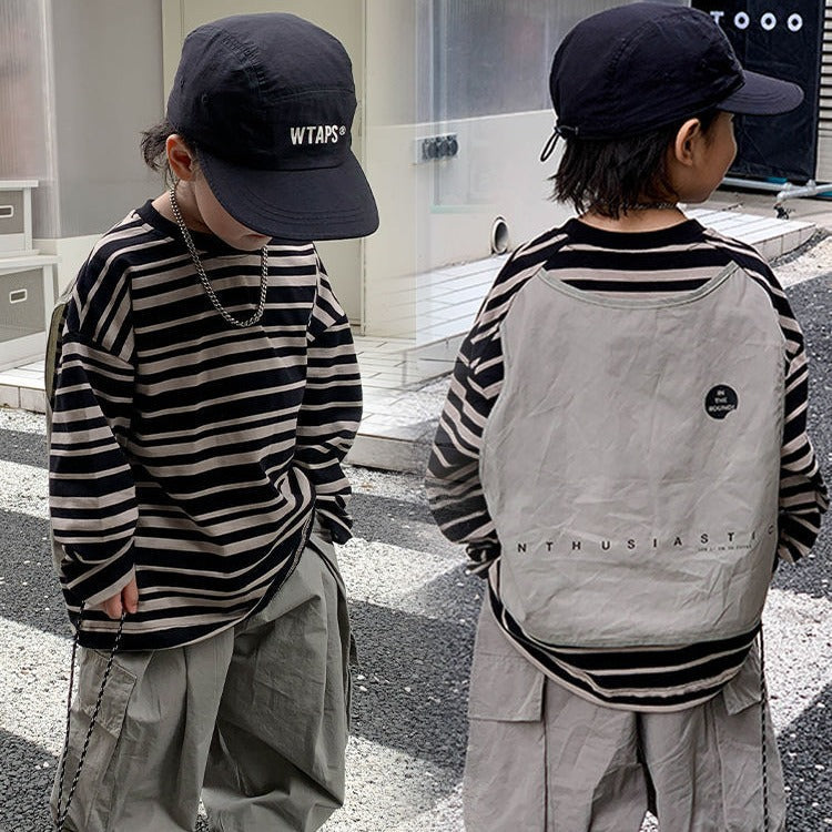 A Children's and teenagers' suit