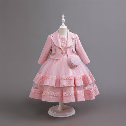 A Children's and teenagers' skirt