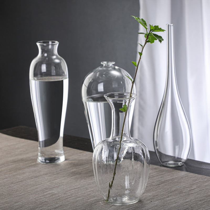 A glass vase transparent water flower cultivator