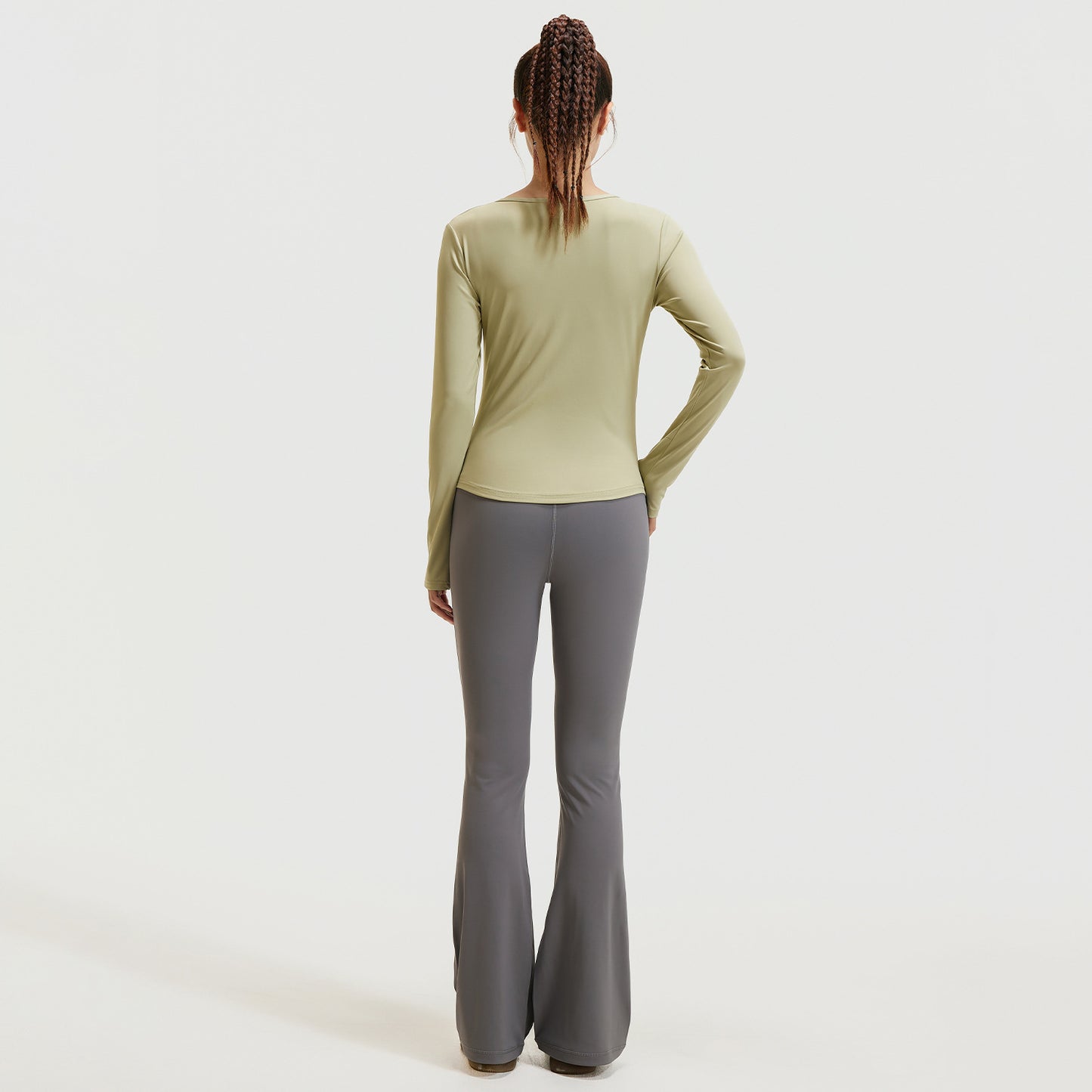 A autumn v-neck yoga suit pleated naked feeling slim and thin long fitness suit women