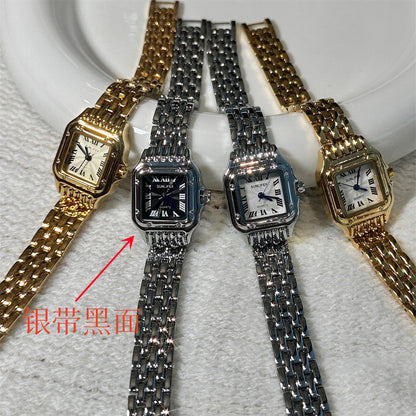 A SUNLIFEX medieval small square chain watch women's fashion niche Roman scale literary light luxury quartz watch