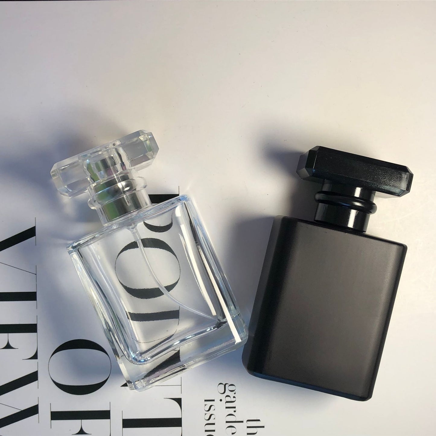 A 50ML perfume bottle transparent glass bottle