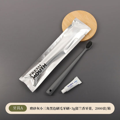 مجموعة أدوات النظافة الشخصية الفندقية للاستخدام مرة واحدة، حقيبة من غشاء الألومنيوم 