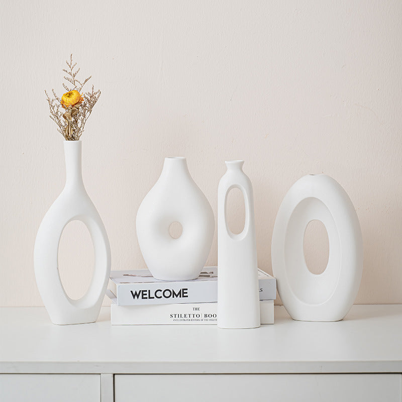 A Creative Nordic Art Ceramic Vase Ornament Living Room TV Cabinet Wine Cabinet Flower Arrangement Ornament Model Room Flower Ware