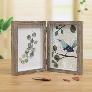 A three-fold wooden photo frame photo frame table 7-inch 8-inch double-sided folding photo frame literary picture frame