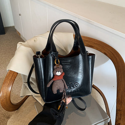 A handbag shoulder bag