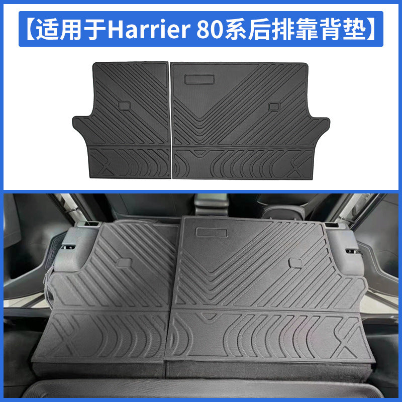 A car trunk floor mat