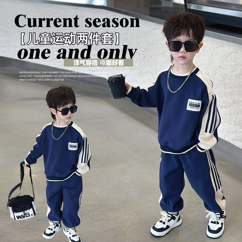 A children's long-sleeved suit