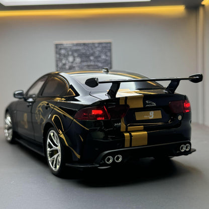 1:18 Alloy Metal Car Model Ornament