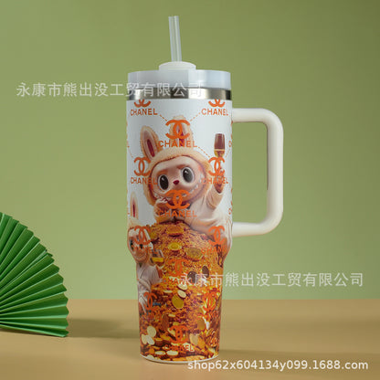 A 304 stainless steel straw cup