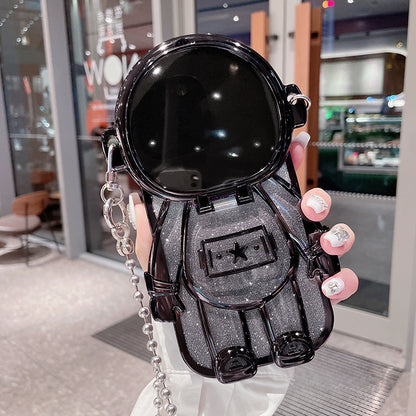 A Crossbody chain phone case