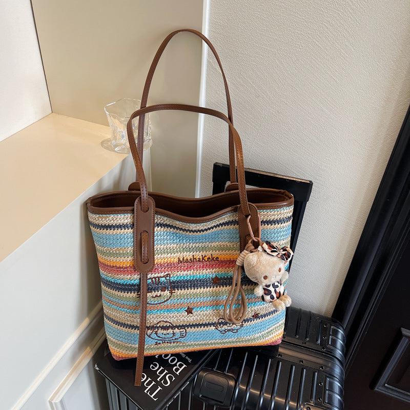 A straw bag shoulder bag