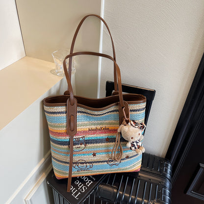 A straw bag shoulder bag