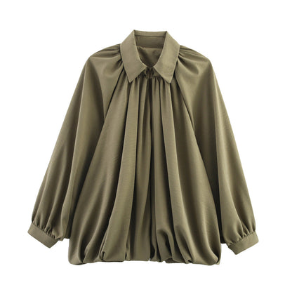 A long-sleeved jacket