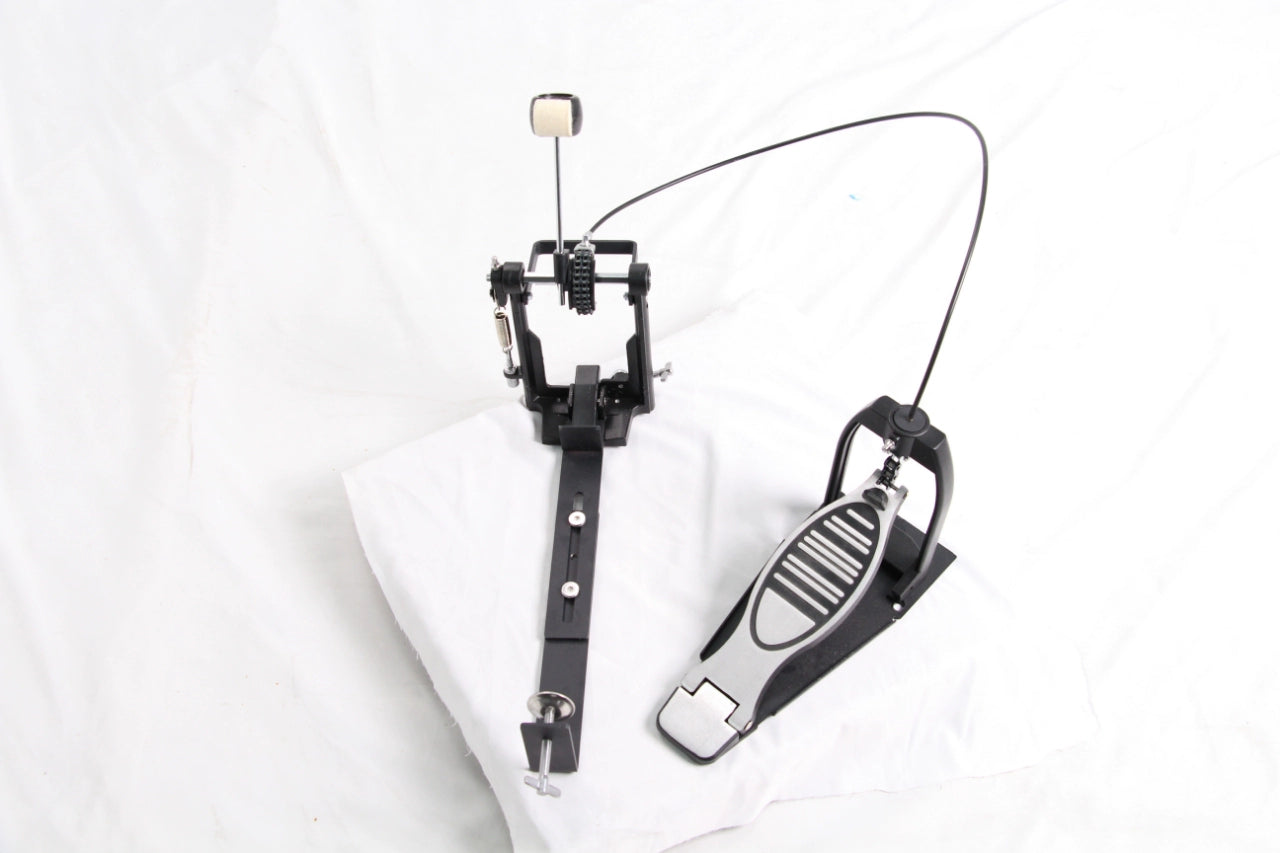 A drum pedal box drum wire control stepping hammer full set of professional grade rock light and portable, foot stepping accessories are super sensitive