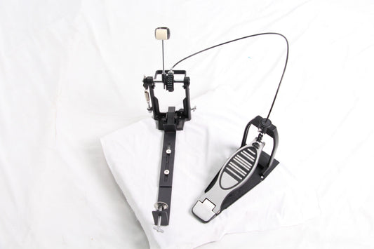A drum pedal box drum wire control stepping hammer full set of professional grade rock light and portable, foot stepping accessories are super sensitive