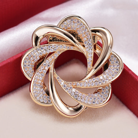 A brooch silk scarf buckle dual-purpose multi-functional clothing accessories wholesale diamond-encrusted high-end corsage women's atmospheric pin corner buckle - Mixbatch