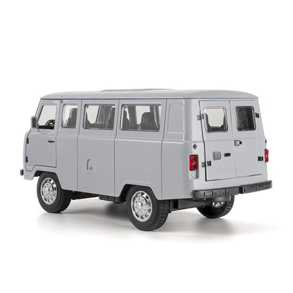 1:18 Alloy Metal Car Model Ornament