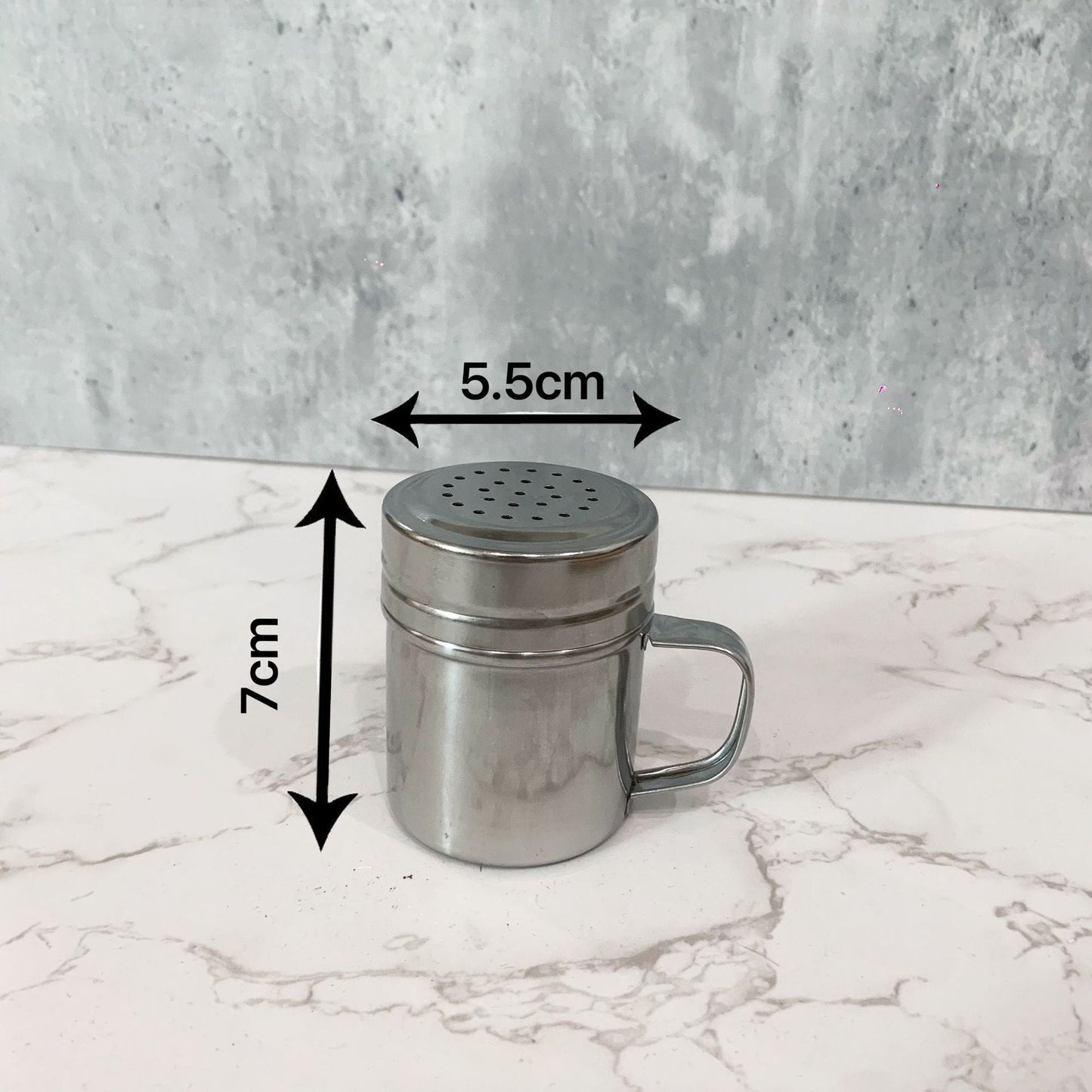 A 304 stainless steel dusting can with lid, moisture-proof with handle, flour sieve, Korean powder cartridge, baking utensils, coffee utensils