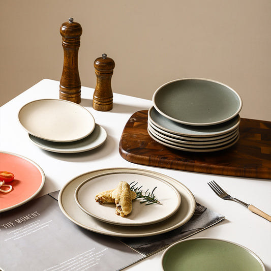 A Western food plate ceramic tableware