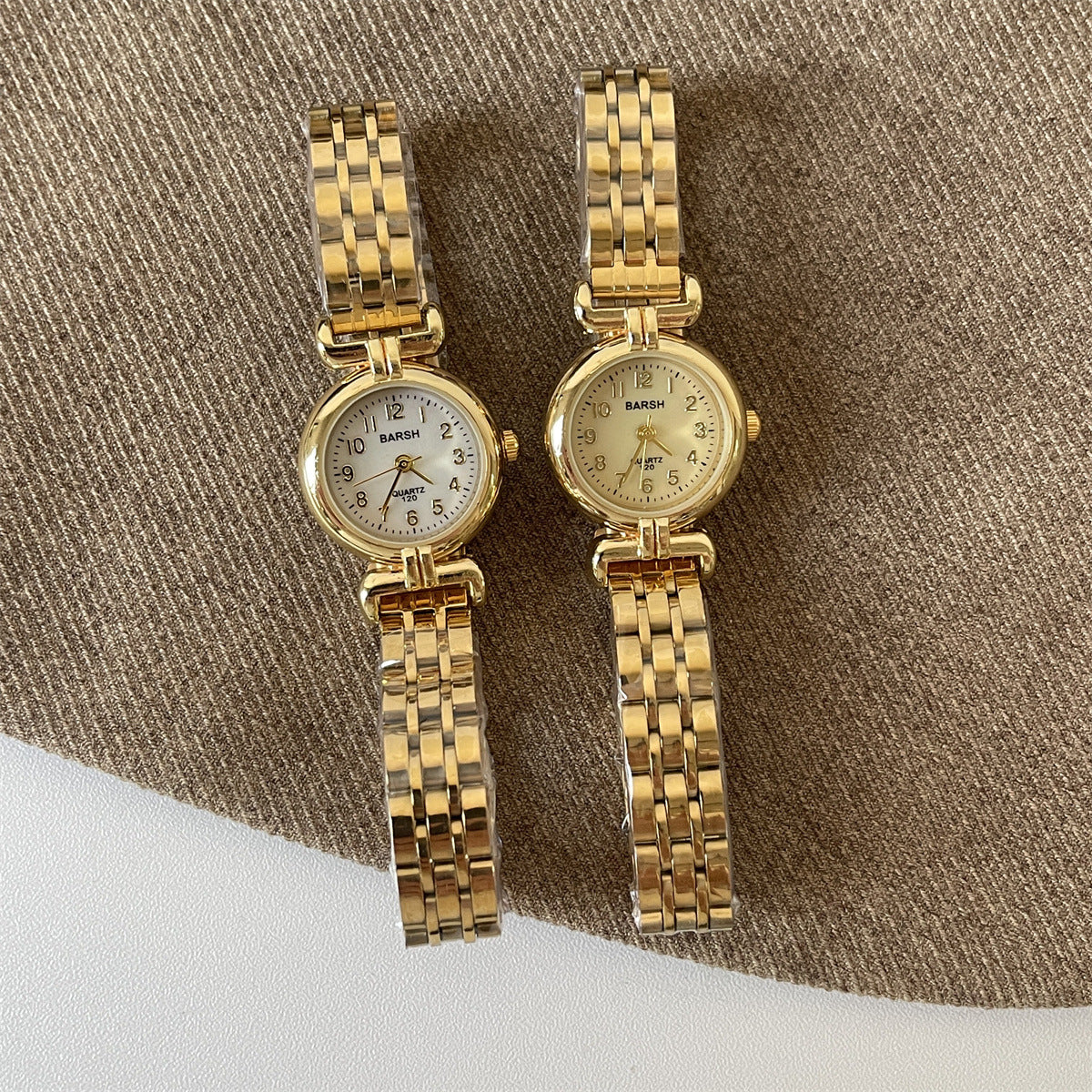 A Ladies Quartz Watch Female Retro Mini Disc Small Luxury Steel Belt