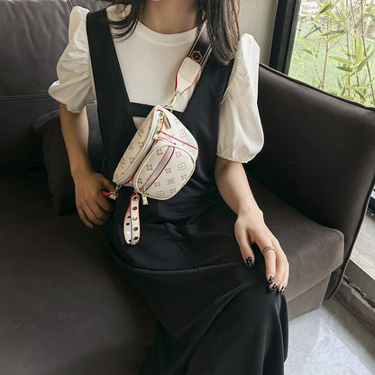 A new retro multi-layer shoulder messenger bag simple fashion with ribbon breast bag women's trend