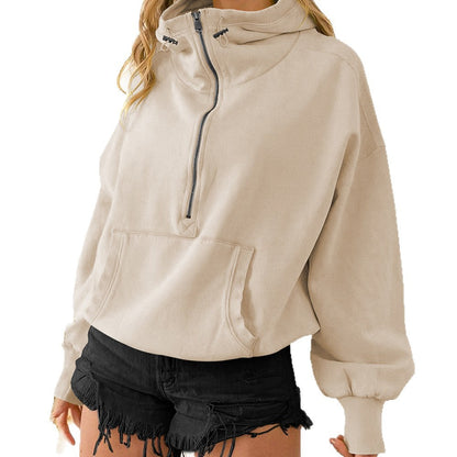 A hooded long-sleeved sweater