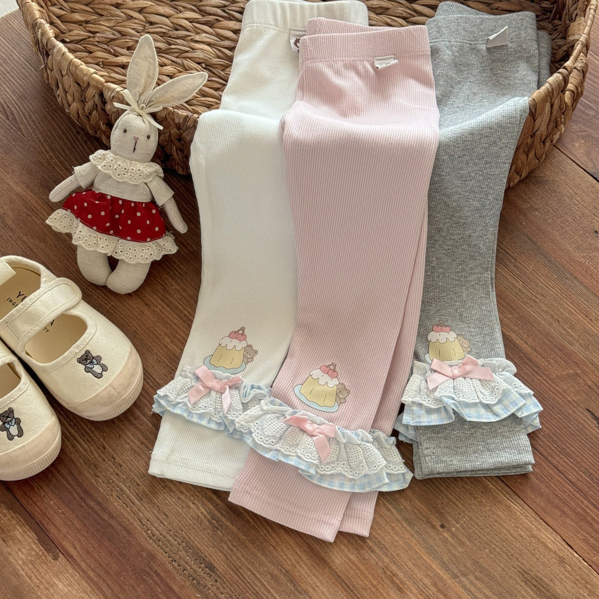 A Children's leggings