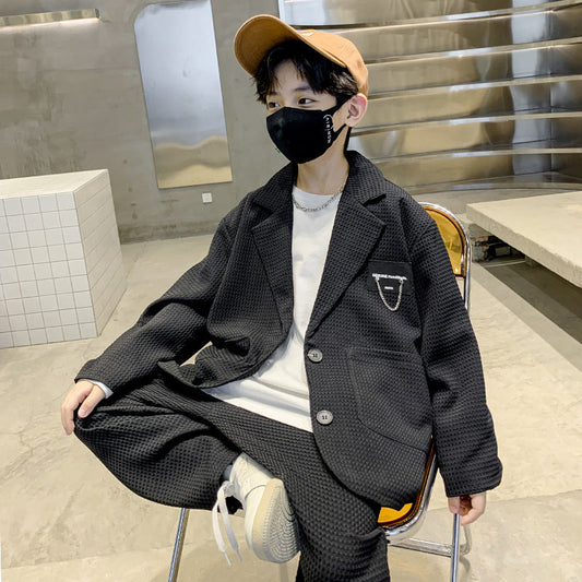 A Children's and teenagers' suit