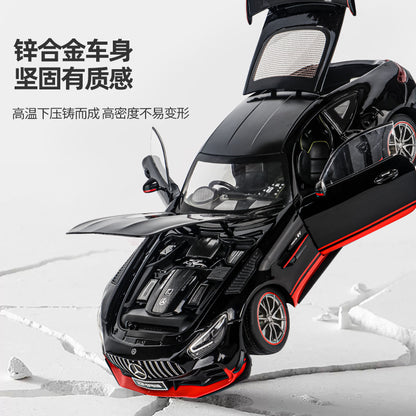 1:18 Alloy Metal Car Model Ornament