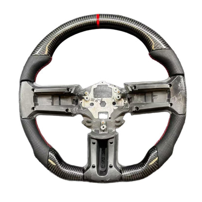 A Suitable for Mustang 10 to 14 style real carbon steering wheel