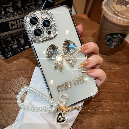 A transparent rhinestone mobile phone case