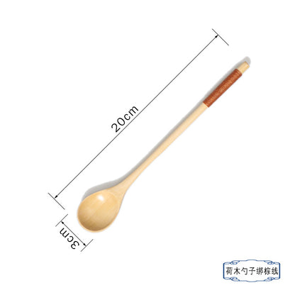 ملعقة من الخشب الصلب 