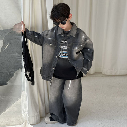 A Children's and teenagers' denim suit
