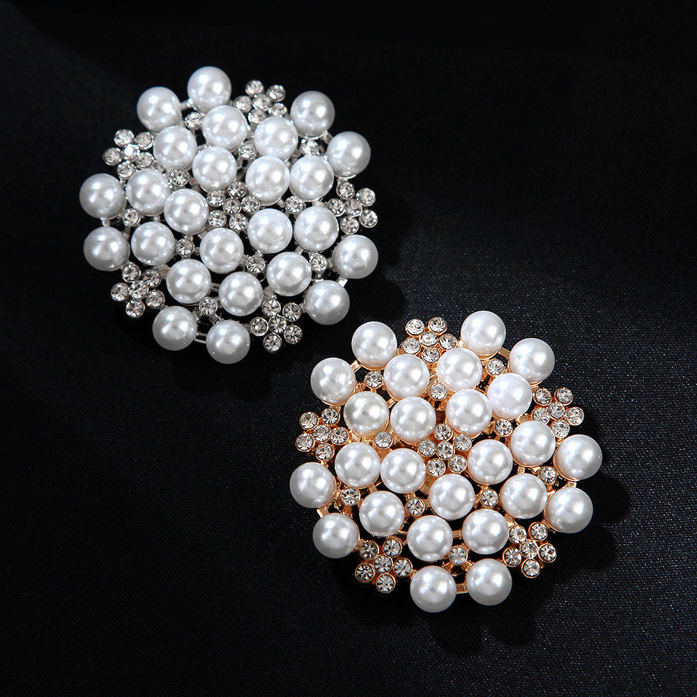 A Korean version of diamond-encrusted pearl flower brooch women's clothing niche pin high-end silk scarf buckle personalized exaggerated corsage - Mixbatch