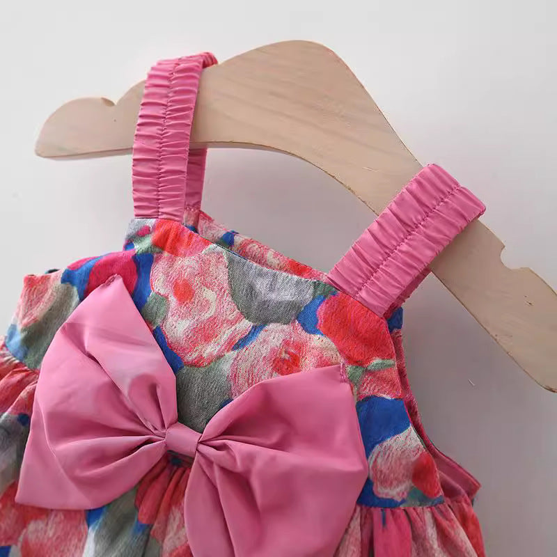 P Wholesale of new children's clothing in summer, big flower bows, hat girls suspenders