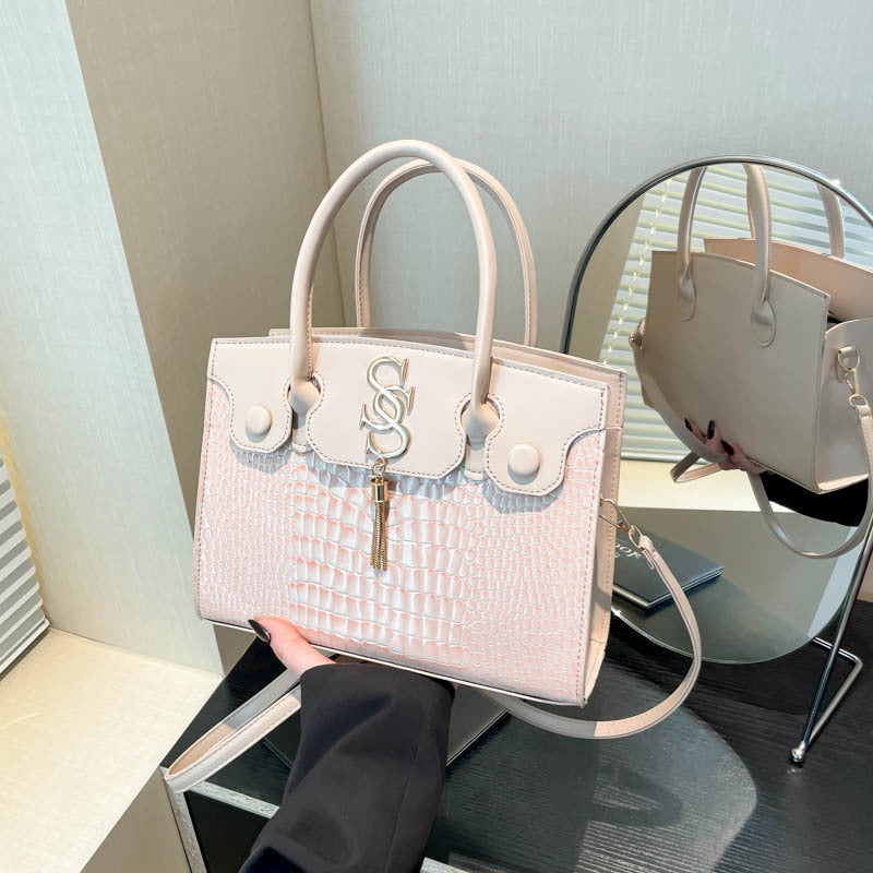A new autumn personalized beautiful retro shoulder bag - Mixbatch