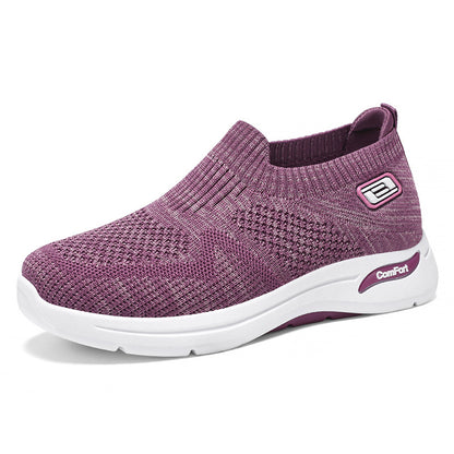 A flat shoe