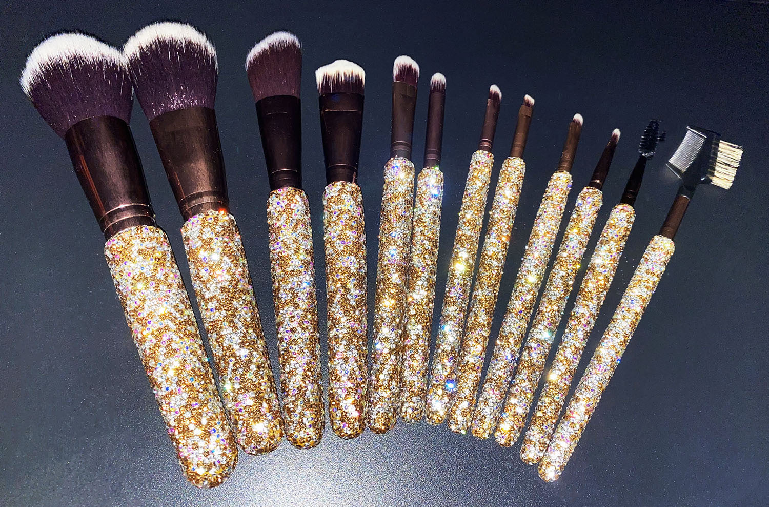 A High-grade diamond-encrusted makeup brush 12-piece set Factory direct sales diamond makeup tool set Loose powder blush makeup brush - Mixbatch