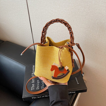 A shoulder bag messenger bag