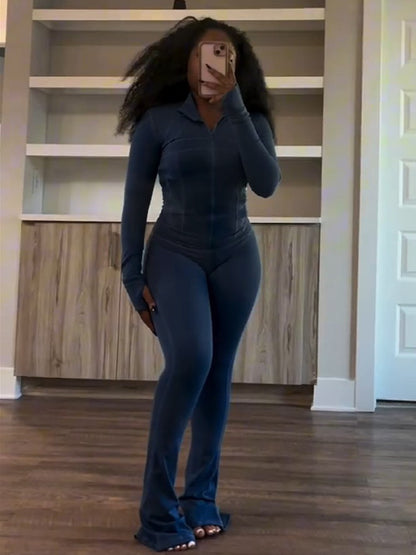 A Sports Long Sleeve Suit