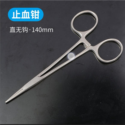 A medical hemostatic forceps