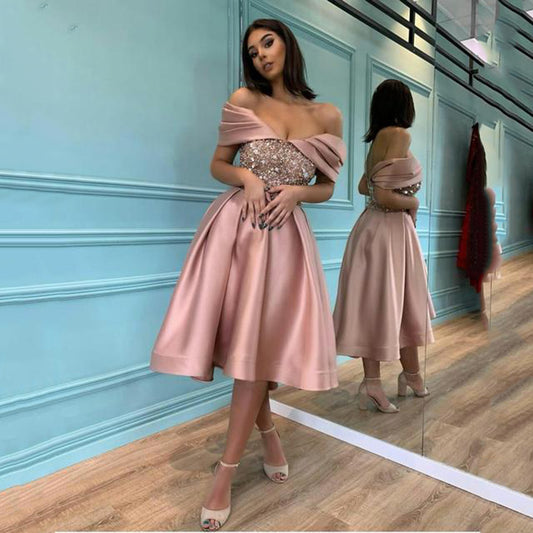 A Spring simple and atmospheric long and thin sequins off-the-shoulder banquet evening dress dress