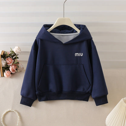 A children's and teenagers' suit