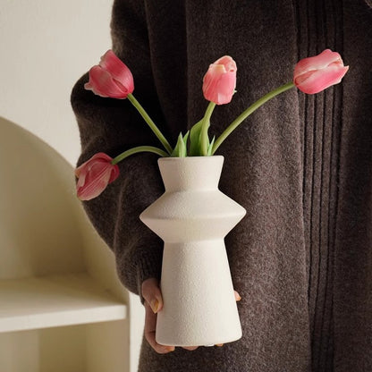 A ins Cream Wind Tulip Ceramic Vase Ornament Living Room Arrangement Dried Flowers Flowers White Porcelain Retro Lighthouse ins Wind