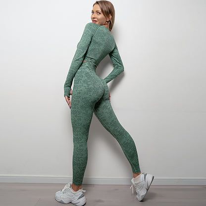 A new outdoor sports yoga top women's seamless long-sleeved yoga clothes vest trousers fitness set wholesale