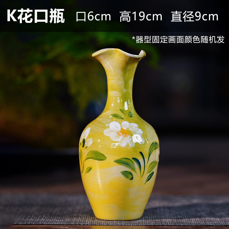 A Jingdezhen handmade oil painting vase dried flower home decoration TV cabinet ornament wine cabinet TV cabinet ceramic flower device