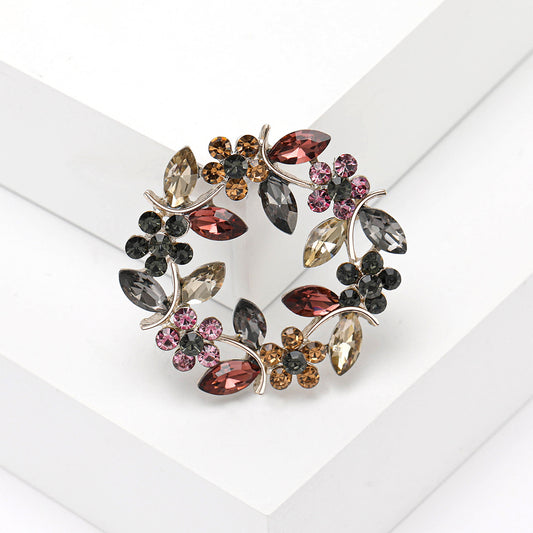 A Wreath Crystal Brooch European and Korean Edition Wholesale Crystal Diamond Olive Branch Breast Wreath Clothing Accessories Cross-border Special Supply - Mixbatch